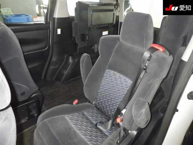TOYOTA ALPHARD 2016