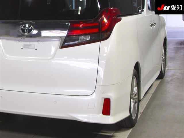 TOYOTA ALPHARD 2016