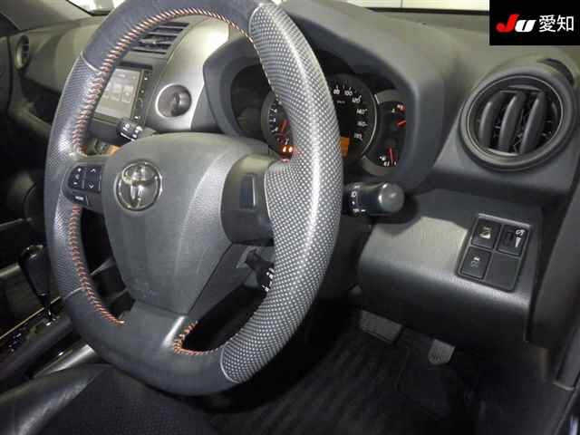 TOYOTA VANGUARD 2013