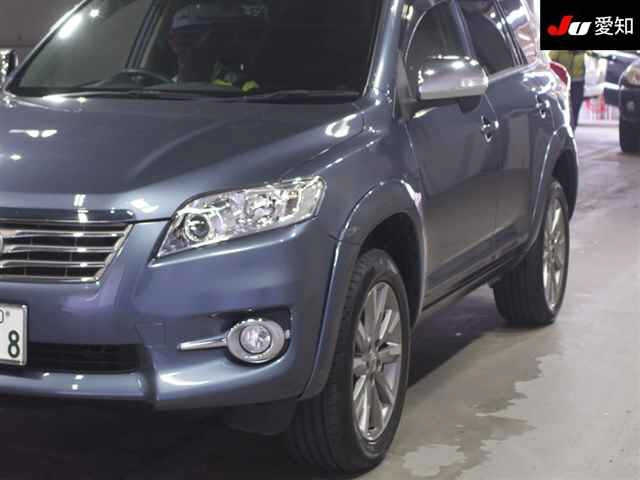 TOYOTA VANGUARD 2013
