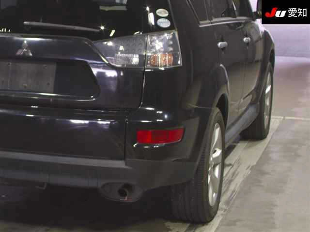 MITSUBISHI OUTLANDER 2010