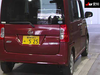 DAIHATSU TANTO 2014