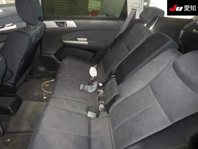 SUBARU EXIGA 2010
