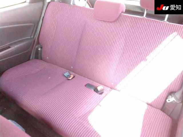 TOYOTA VITZ 2014