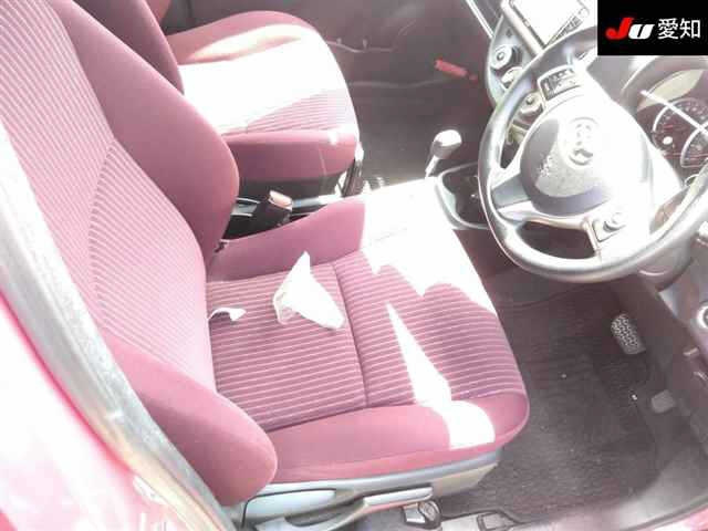 TOYOTA VITZ 2014
