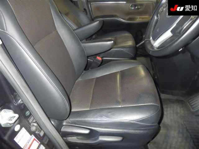 TOYOTA ESQUIRE 2014