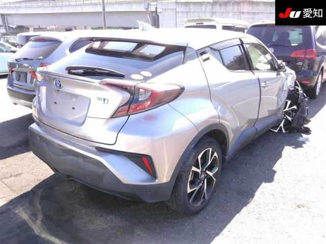 TOYOTA C-HR 2018