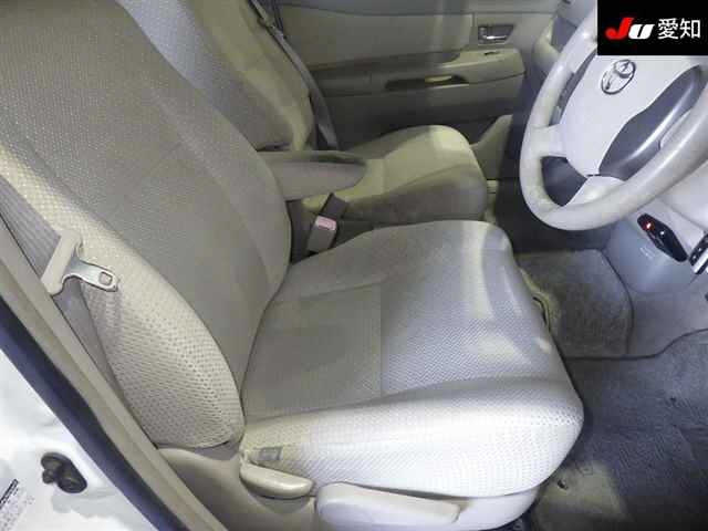 TOYOTA RAUM 2008