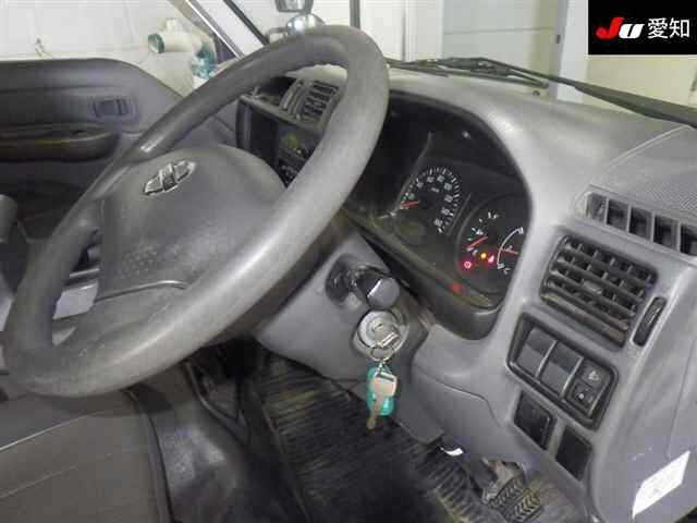 NISSAN VANETTE TRUCK 2014