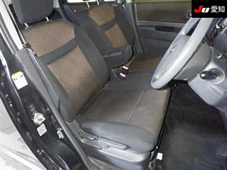 NISSAN ROOX 2012