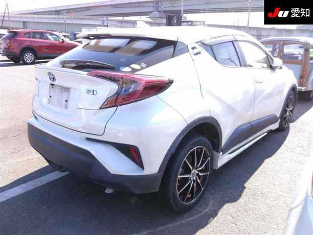 TOYOTA C-HR 2019