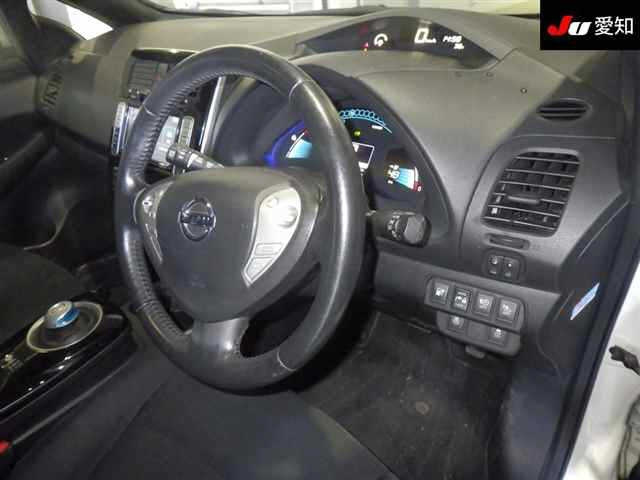 NISSAN LEAF 2014