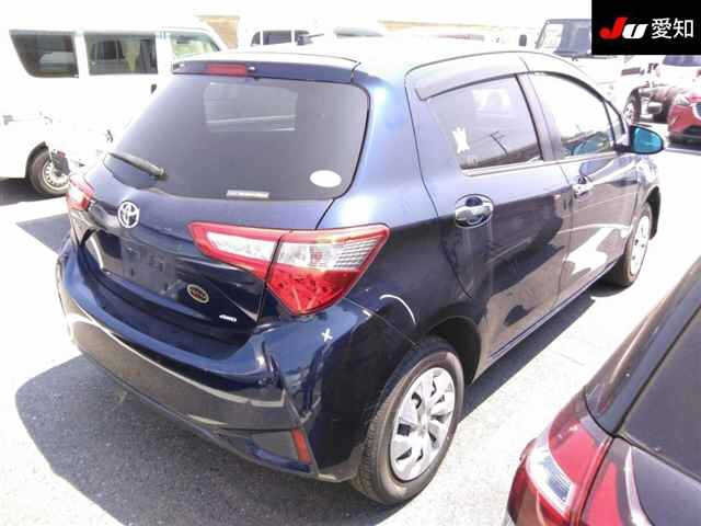 TOYOTA VITZ 2018