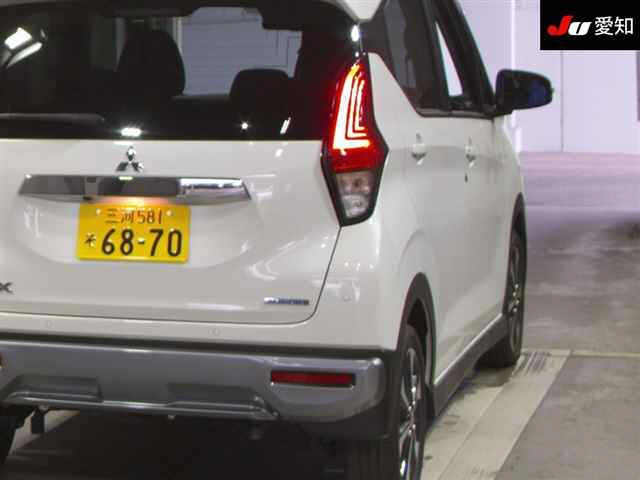 MITSUBISHI EK X 2024