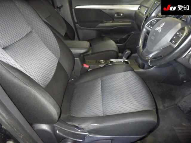 MITSUBISHI OUTLANDER 2014