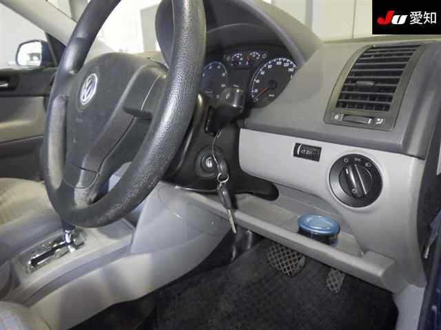 VOLKSWAGEN POLO 2008
