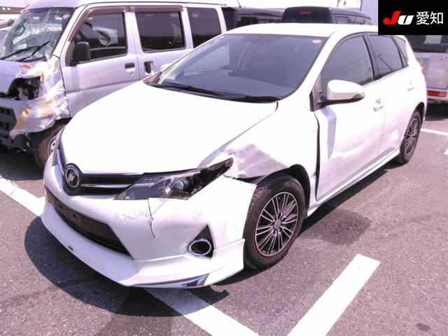 TOYOTA AURIS 2014