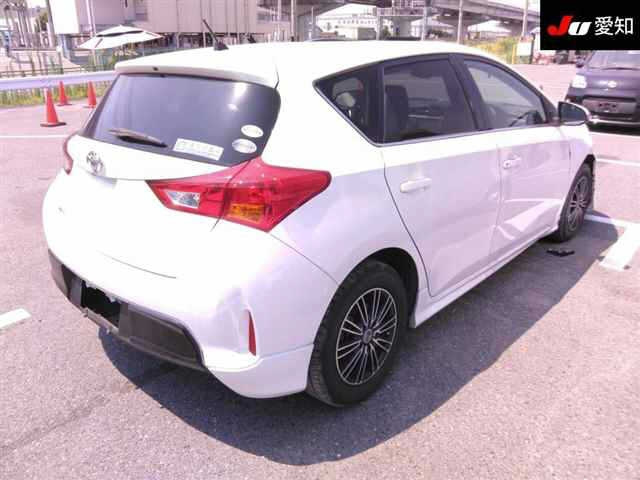 TOYOTA AURIS 2014