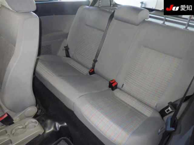 VOLKSWAGEN POLO 2008