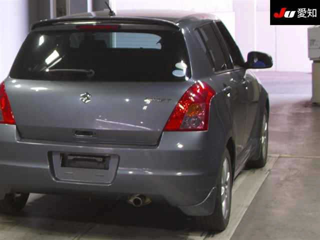 SUZUKI SWIFT 2011