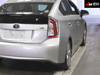 TOYOTA PRIUS 2012