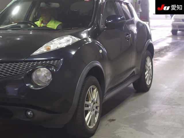 NISSAN JUKE 2011