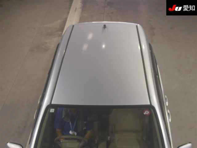 TOYOTA RAUM 2008
