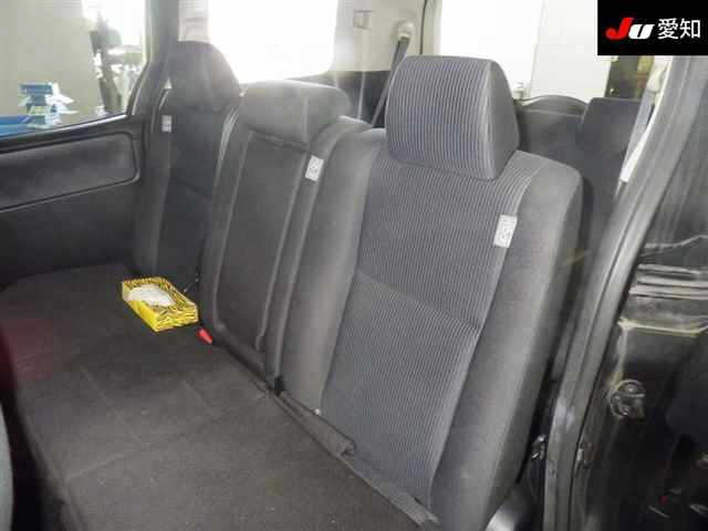 TOYOTA NOAH 2016