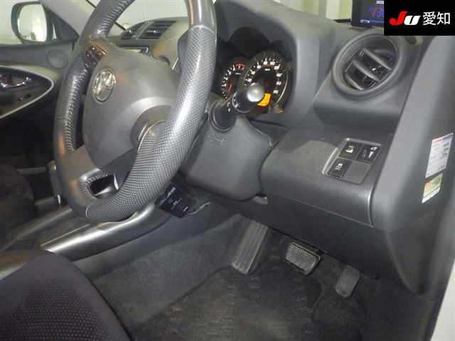 TOYOTA VANGUARD 2010