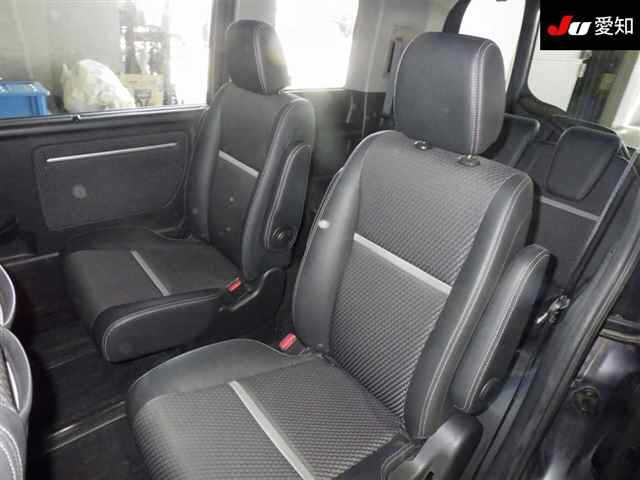 HONDA STEP WAGON 2017