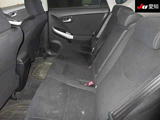 TOYOTA PRIUS 2013