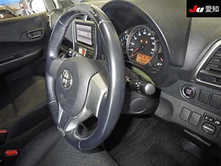 TOYOTA RACTIS 2011