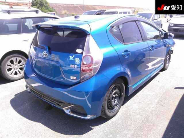 TOYOTA AQUA 2014