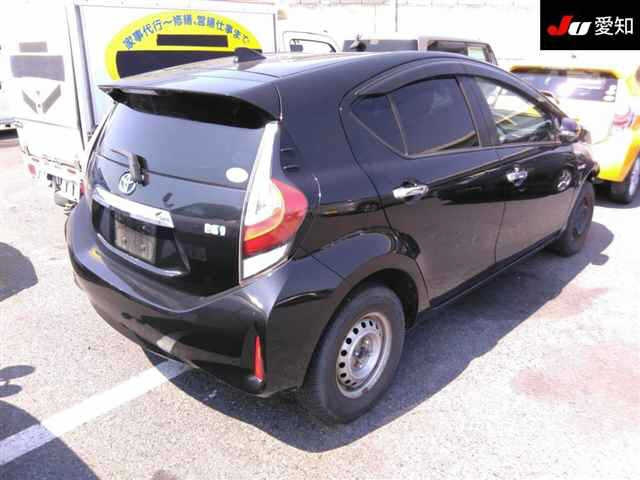 TOYOTA AQUA 2018