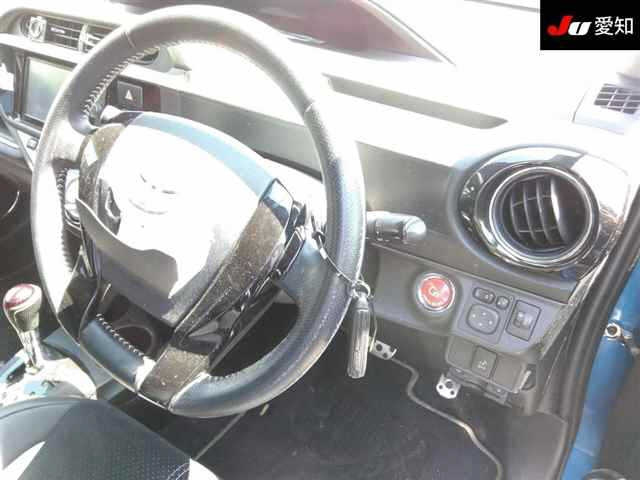 TOYOTA AQUA 2014