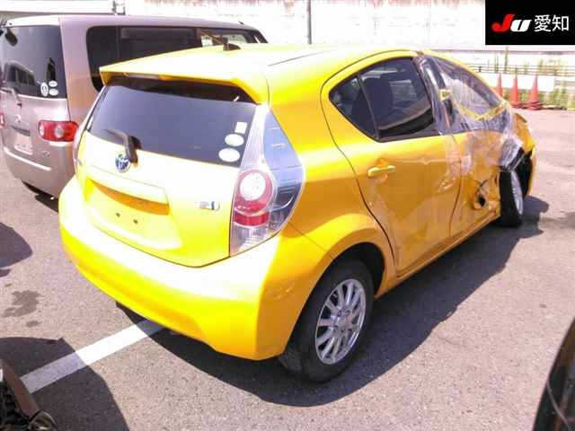 TOYOTA AQUA 2014