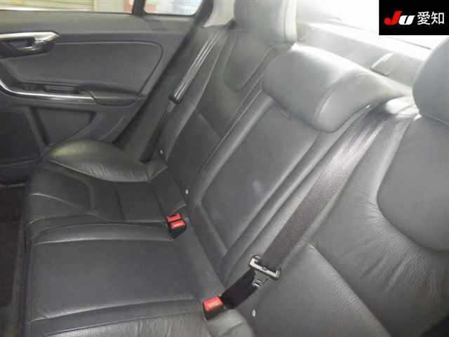 VOLVO S60 2012