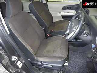 TOYOTA AQUA 2012