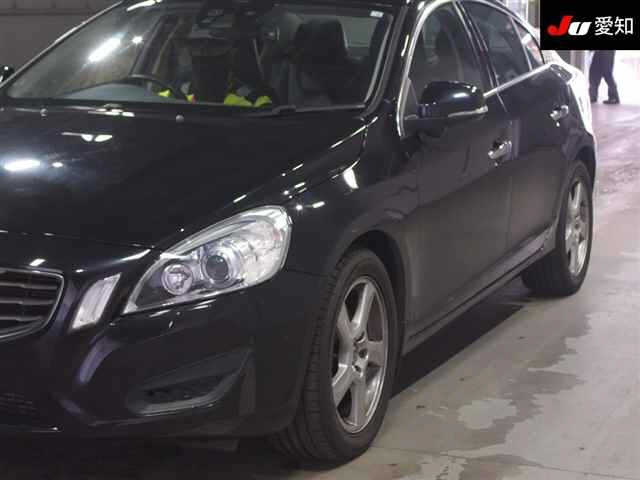 VOLVO S60 2012