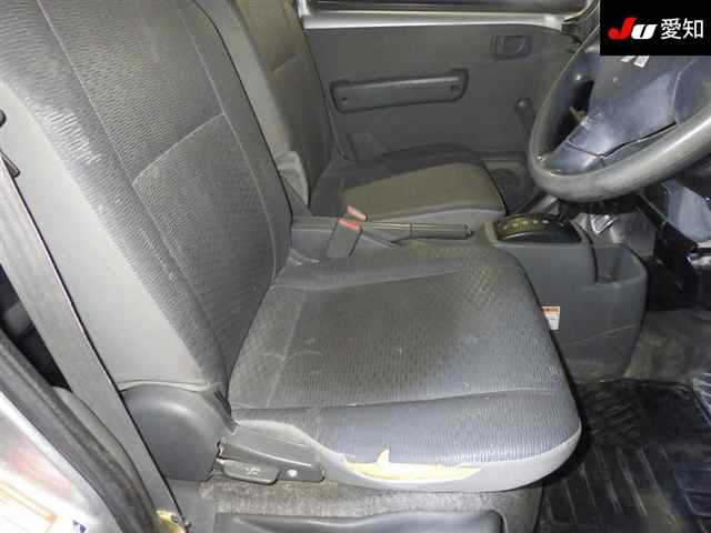 MITSUBISHI MINICAB VAN 2013