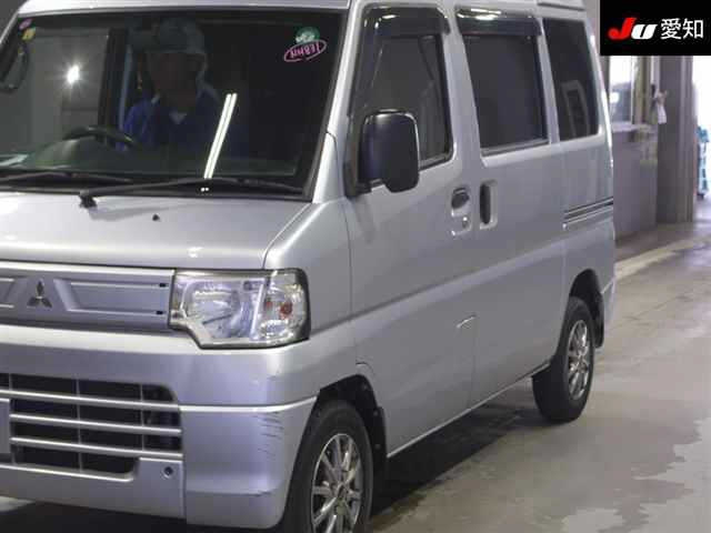 MITSUBISHI MINICAB VAN 2013