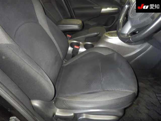 NISSAN JUKE 2010
