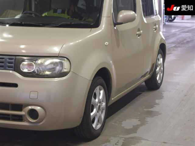 NISSAN CUBE 2010