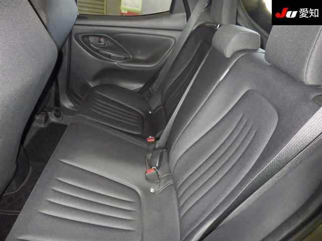 TOYOTA YARIS 2022