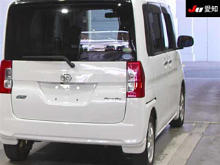 DAIHATSU TANTO 2014