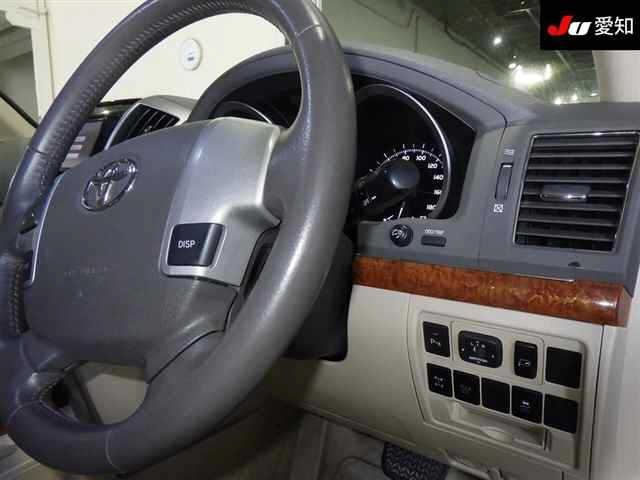 TOYOTA LAND CRUISER 2013