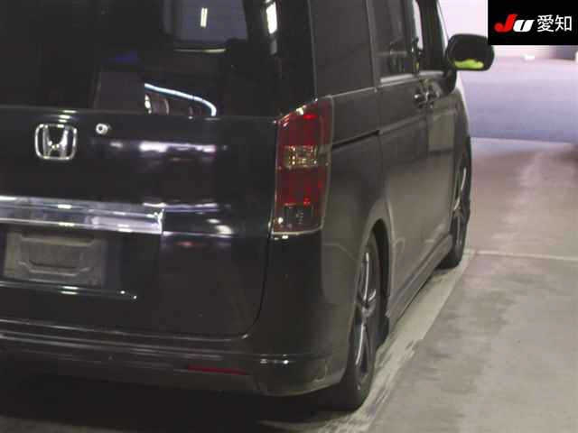 HONDA STEP WAGON 2010