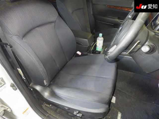 SUBARU LEGACY 2011