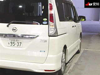 NISSAN SERENA 2011