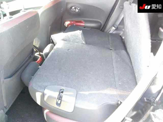 NISSAN JUKE 2012